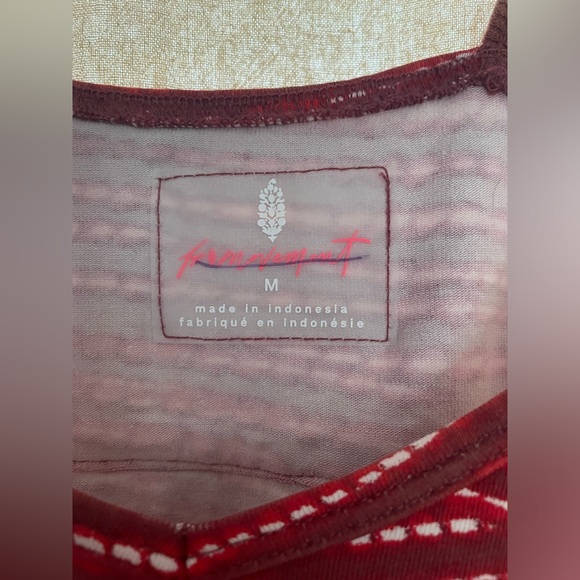 Free People Movement Printed Hotshot jumpsuit Merlot Burgundy Dot Pattern Sz M - Picture 2 of 5